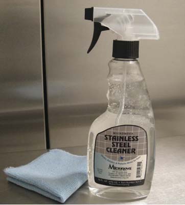 Stainless steel cleaner